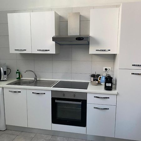La Via Lattea Apartment Специя Екстериор снимка